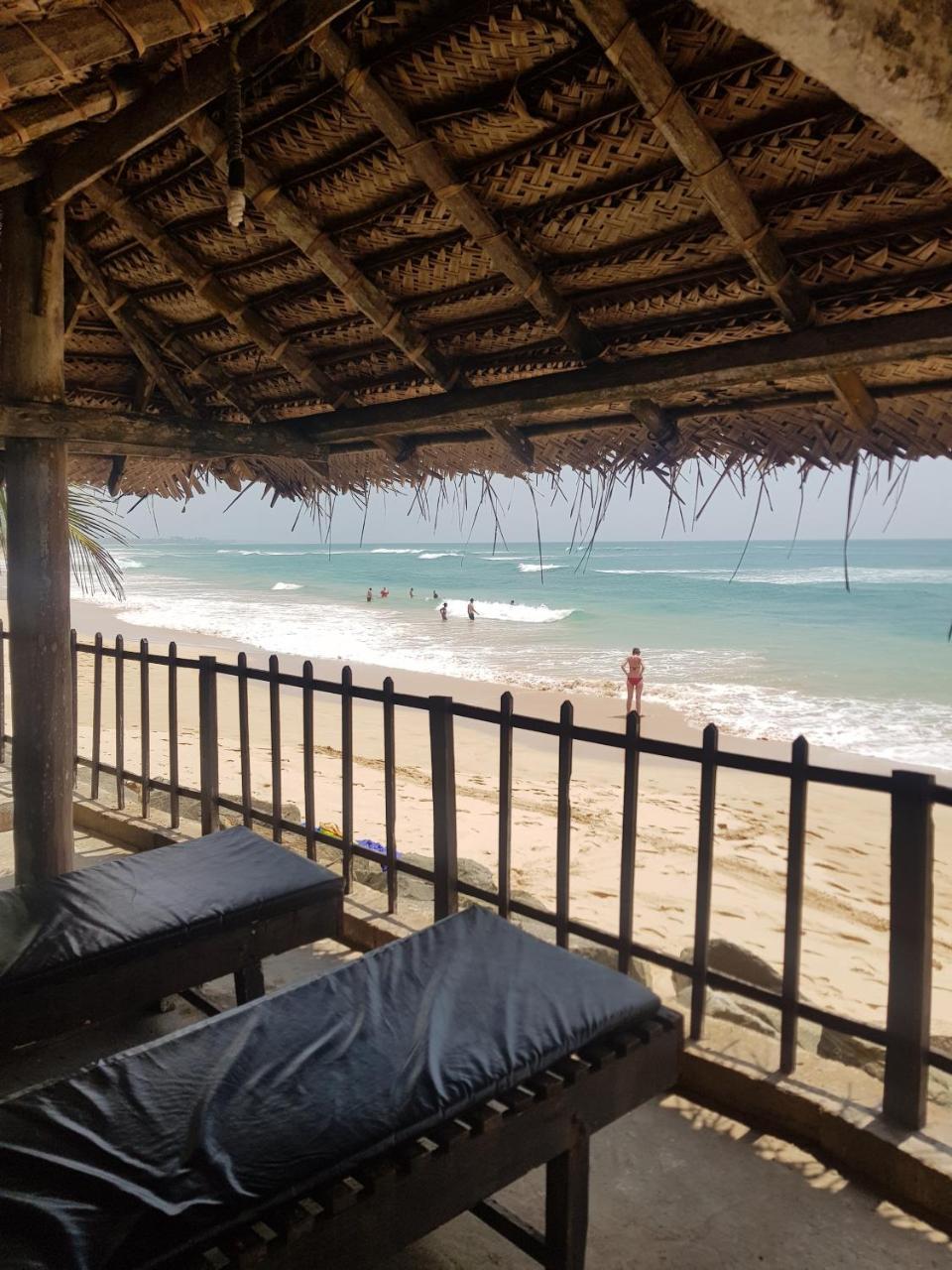 Hotel Rainbow Surf Beach Koggala Exteriér fotografie